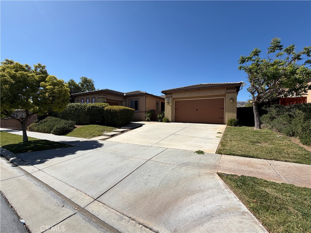 37780 Gallery Lane