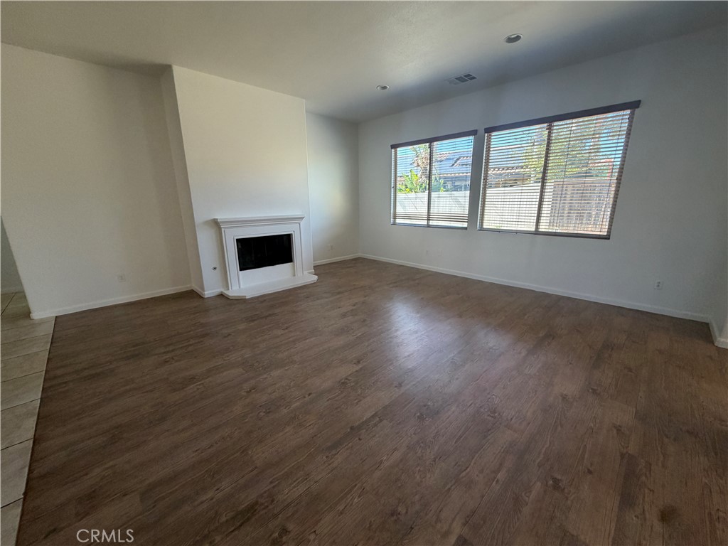 37780 Gallery Lane