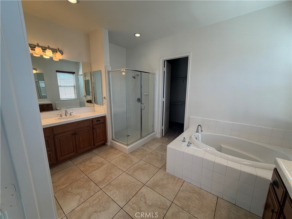 37780 Gallery Lane