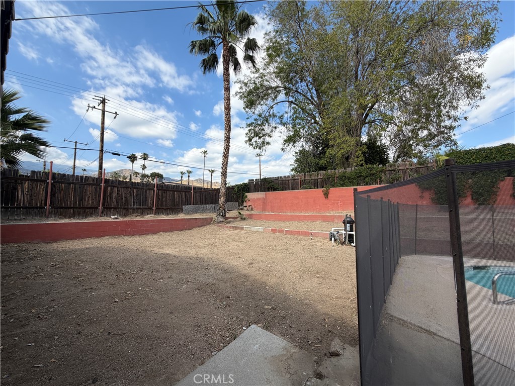 5611 Golondrina Drive