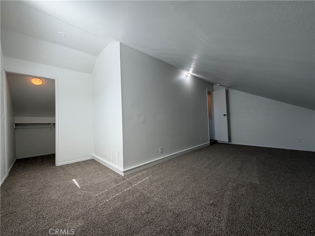 385 Burr Street