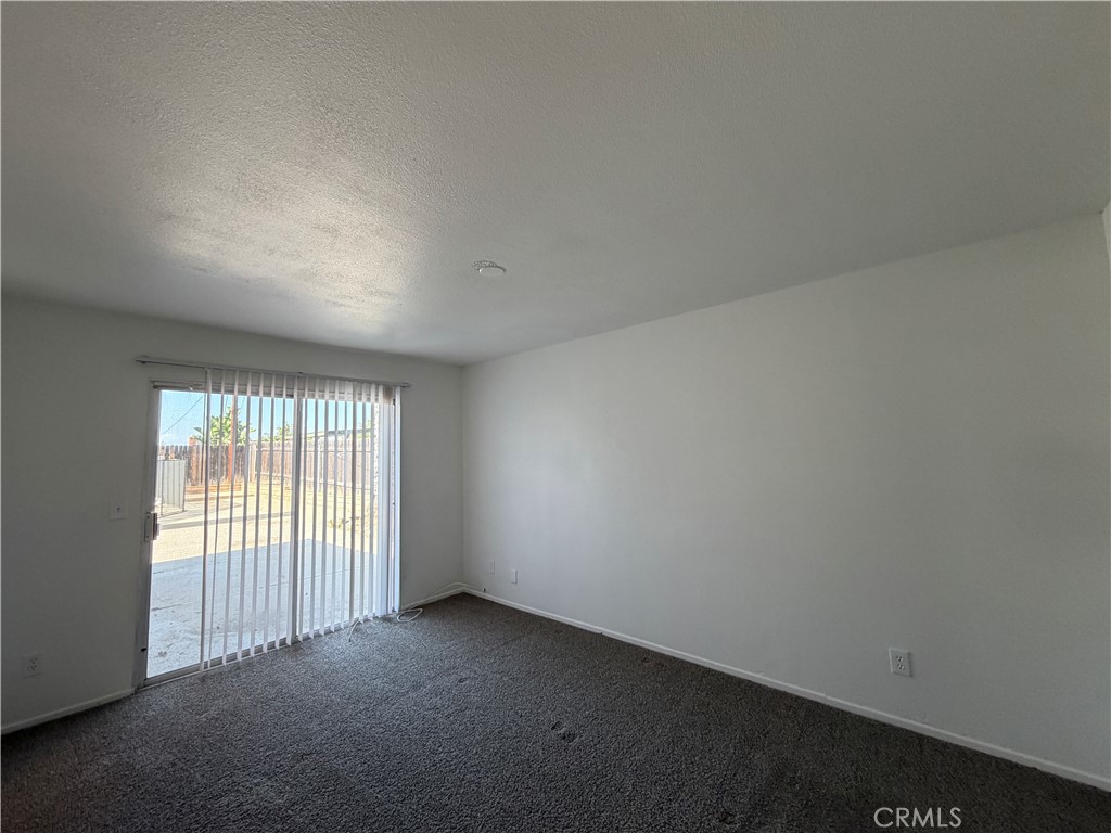 385 Burr Street