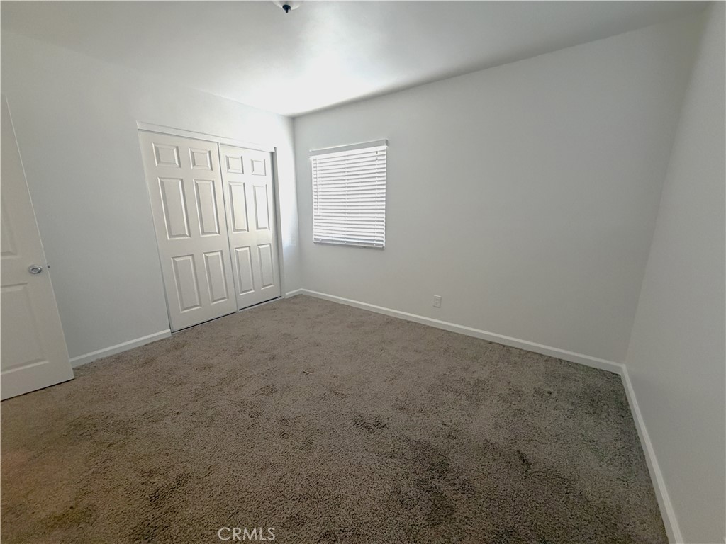 11148 S Wilton Place