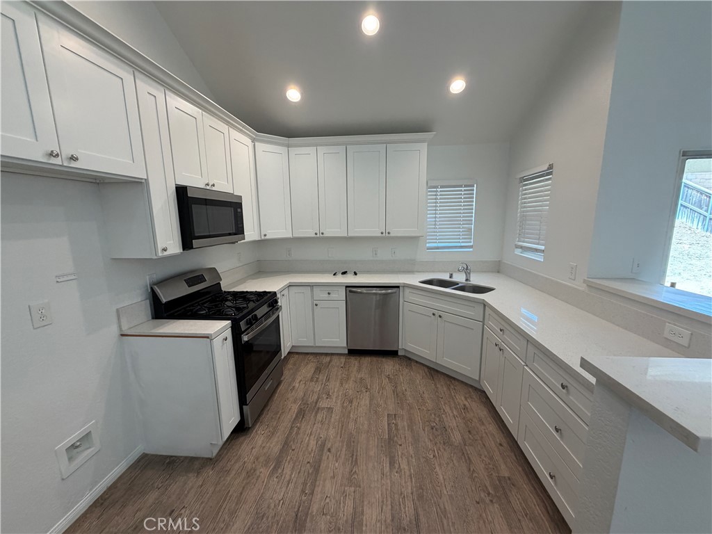 2705 Sunset Lane