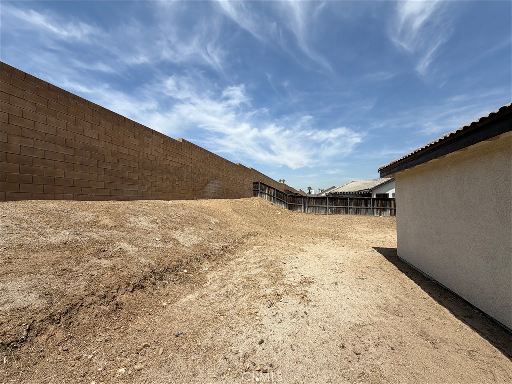 2705 Sunset Lane