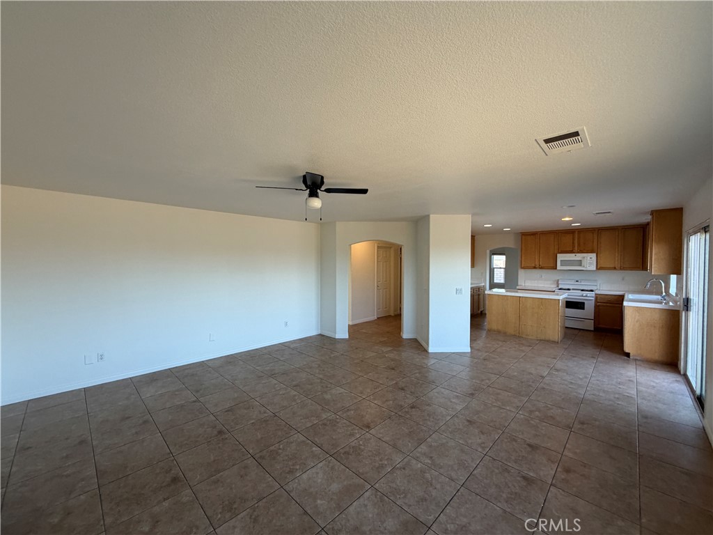 23785 Black Canyon Drive