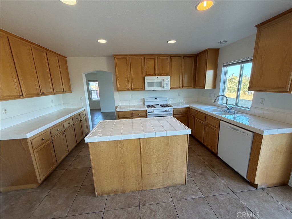 23785 Black Canyon Drive