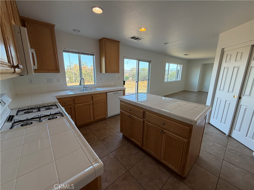 23785 Black Canyon Drive