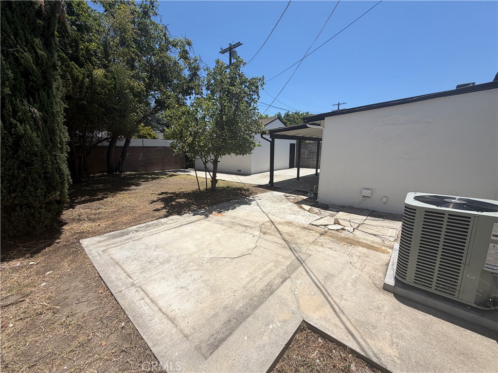6250 Babcock Avenue