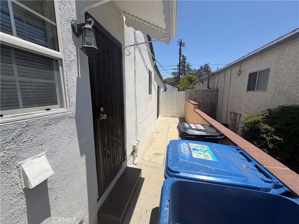 6250 Babcock Avenue