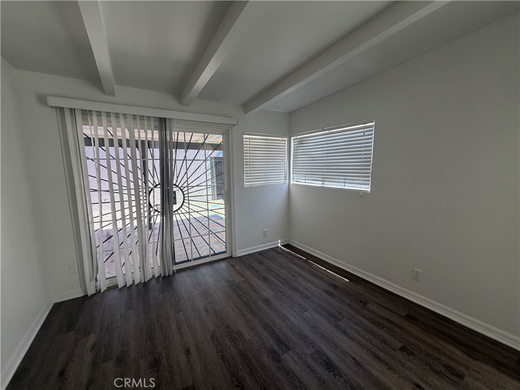 6250 Babcock Avenue