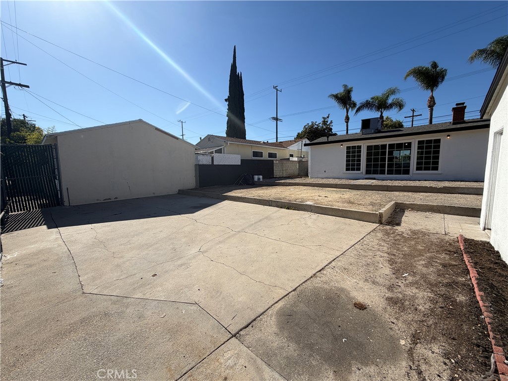 17046 Saticoy Street