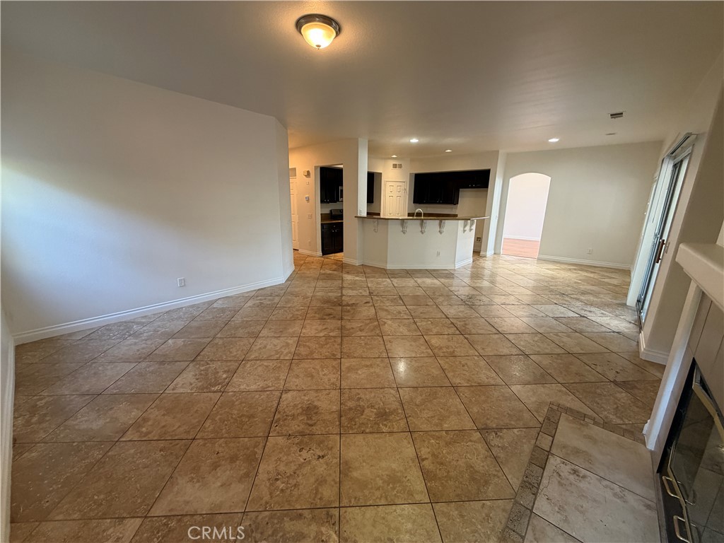 45402 Eagle Crest Lane