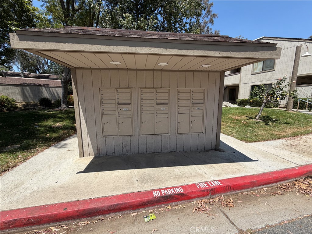600 307 Central Avenue