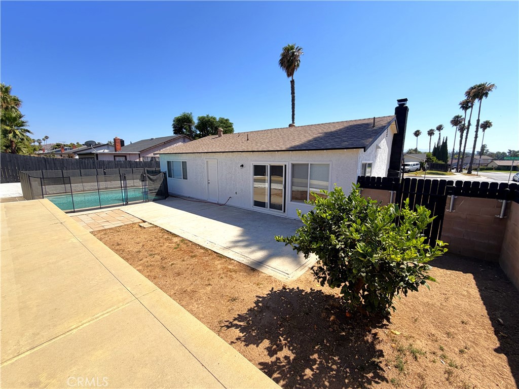 2895 Myers Street