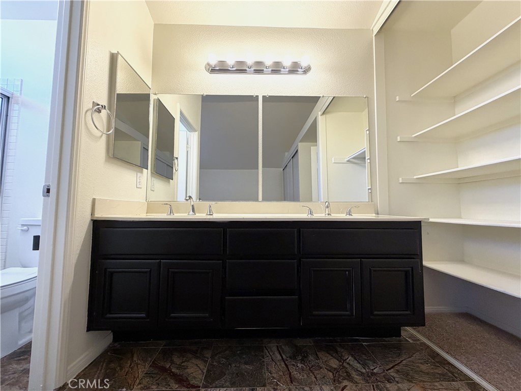 39858 Amberley Circle