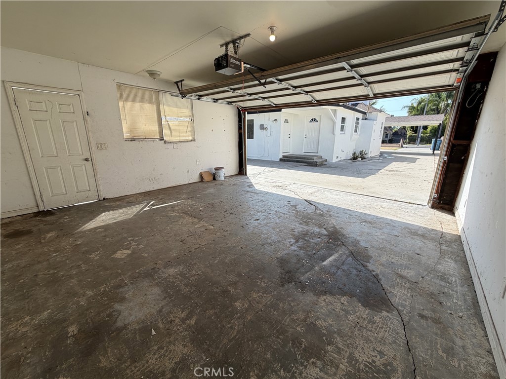 644 N Hagar Street