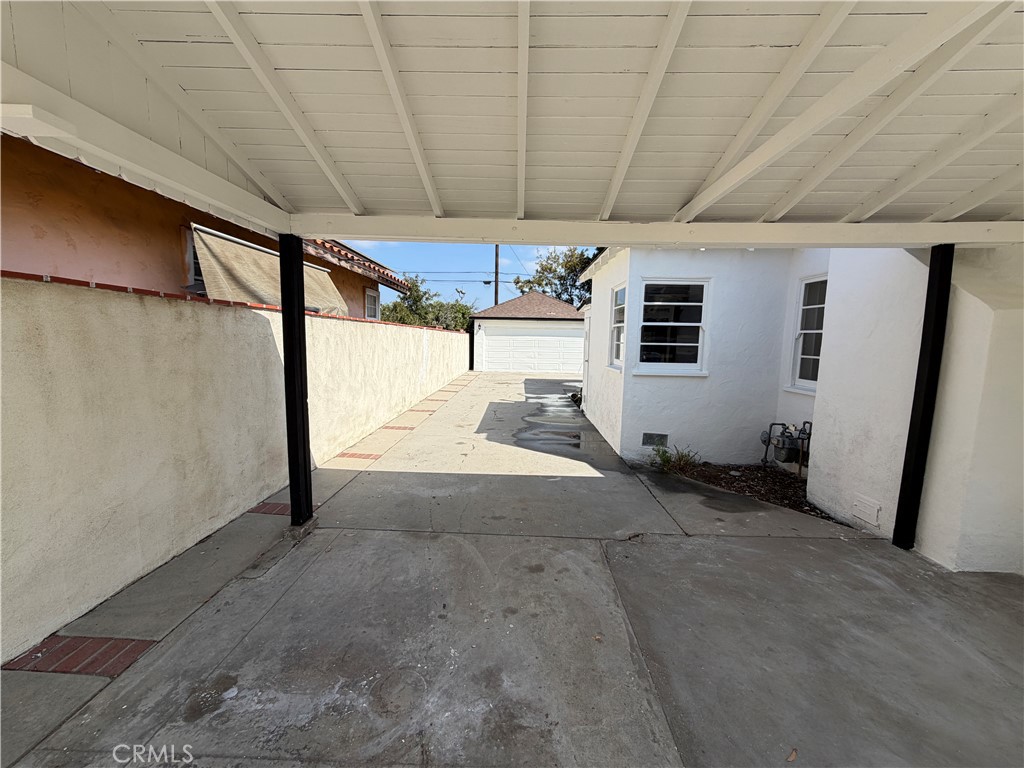 644 N Hagar Street