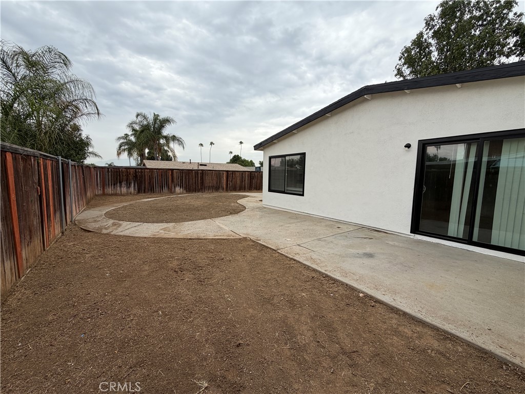 7335 Lydia Avenue