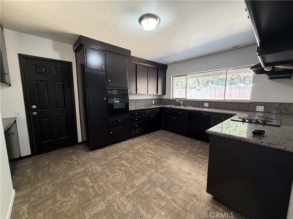 5748 Chelsea Court