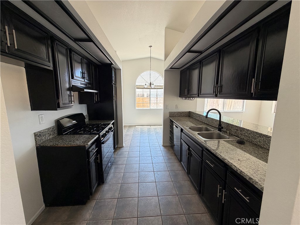 44937 Gloriosa Lane