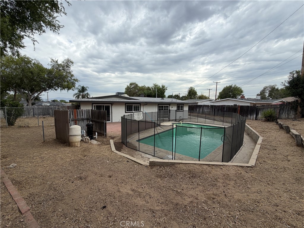 378 W 53rd Street