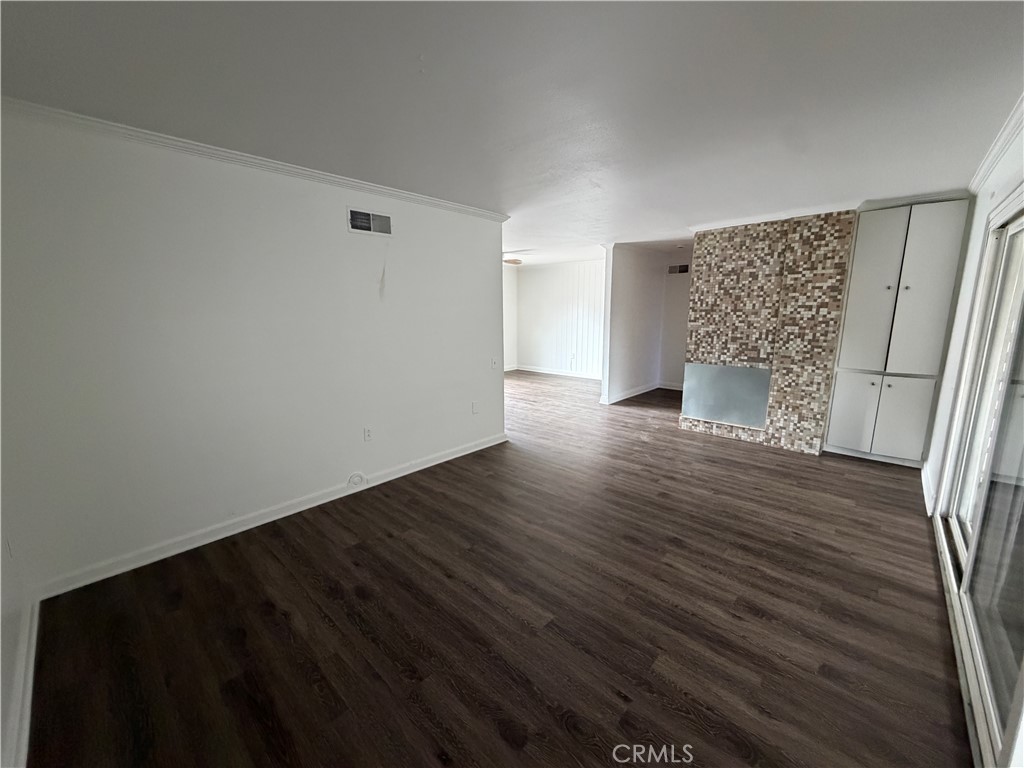 378 W 53rd Street