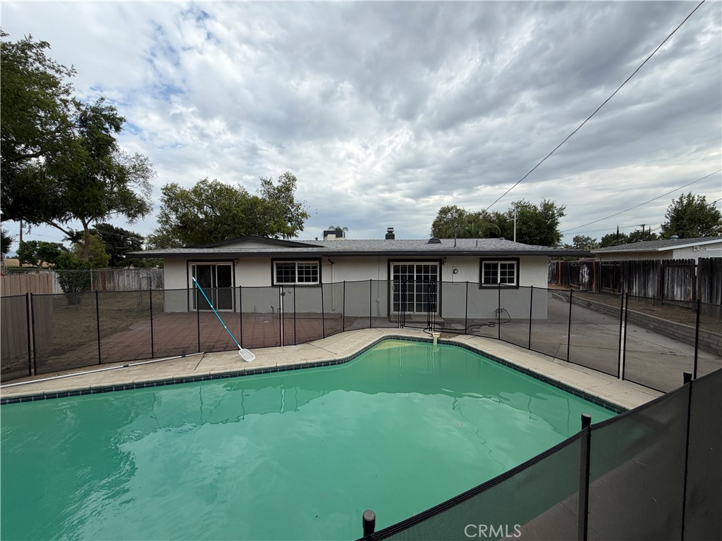 378 W 53rd Street