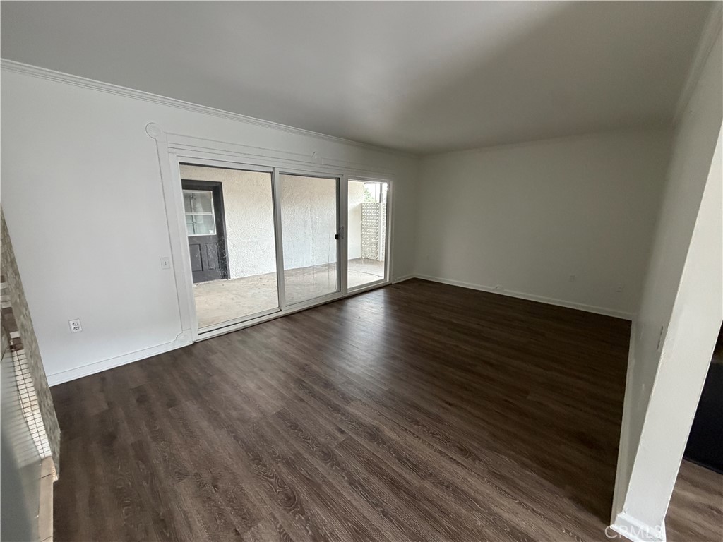 378 W 53rd Street