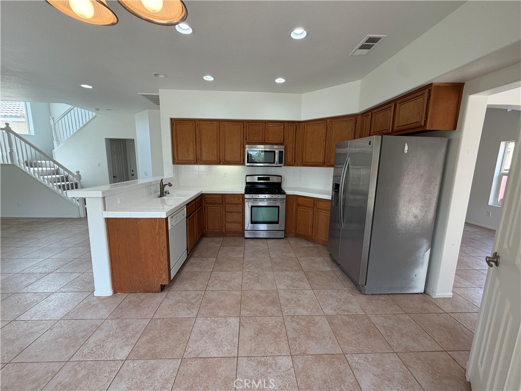 5180 Ravenstone Drive
