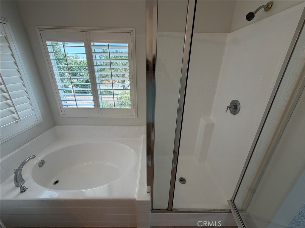 5180 Ravenstone Drive