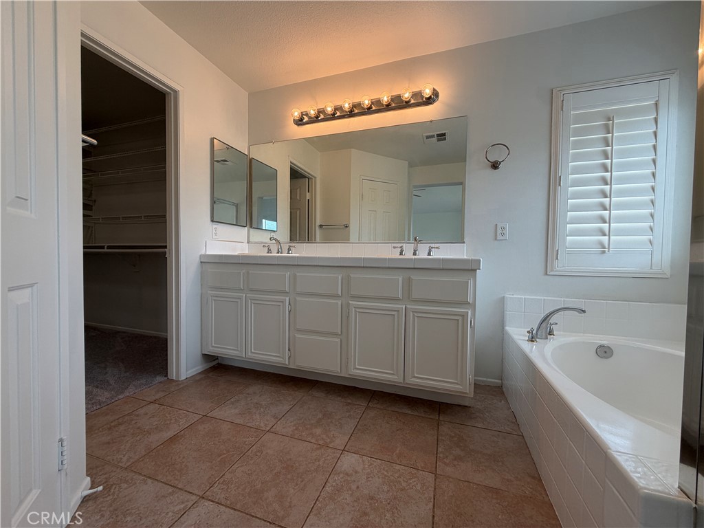 5180 Ravenstone Drive