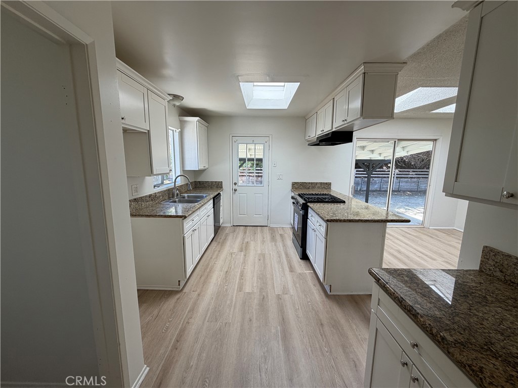 2204 Calle Tortuosa