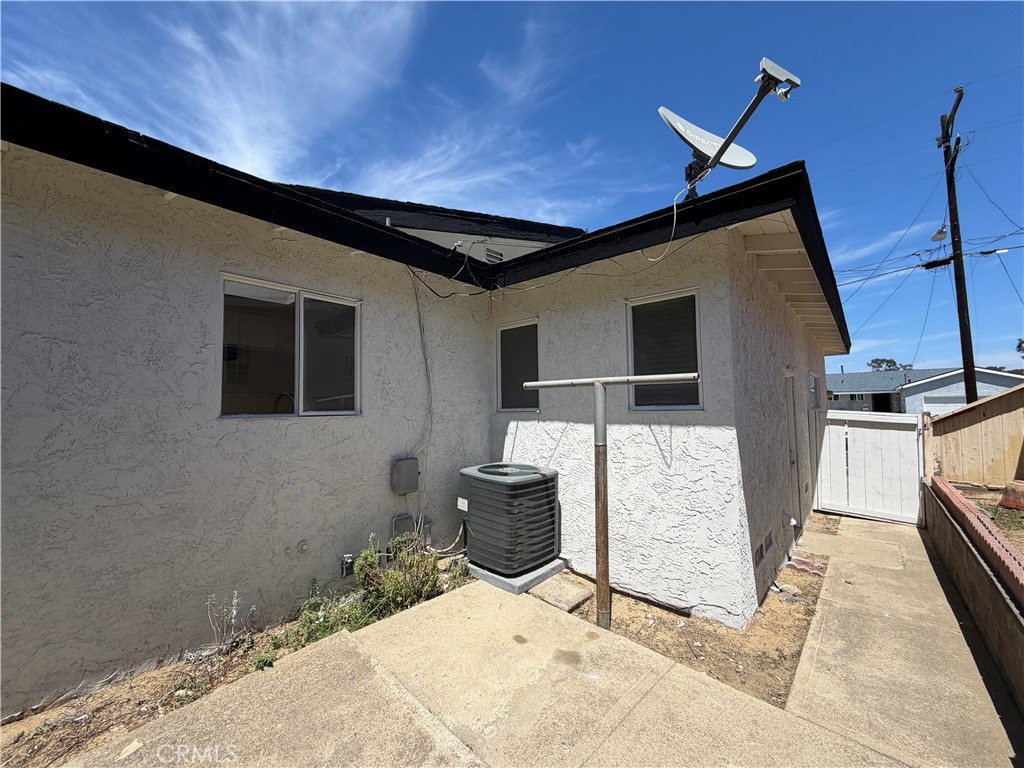2204 Calle Tortuosa