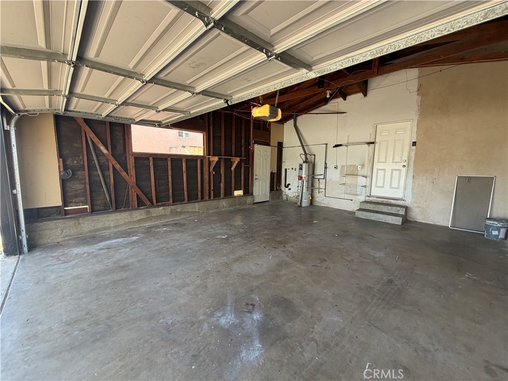 2204 Calle Tortuosa