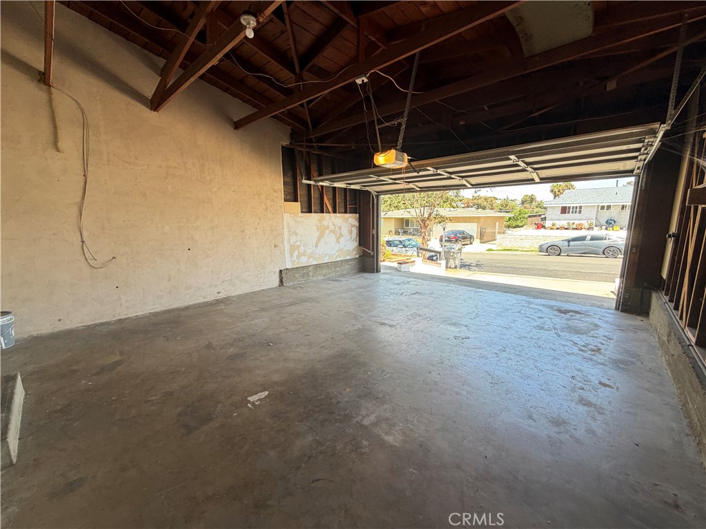 2204 Calle Tortuosa