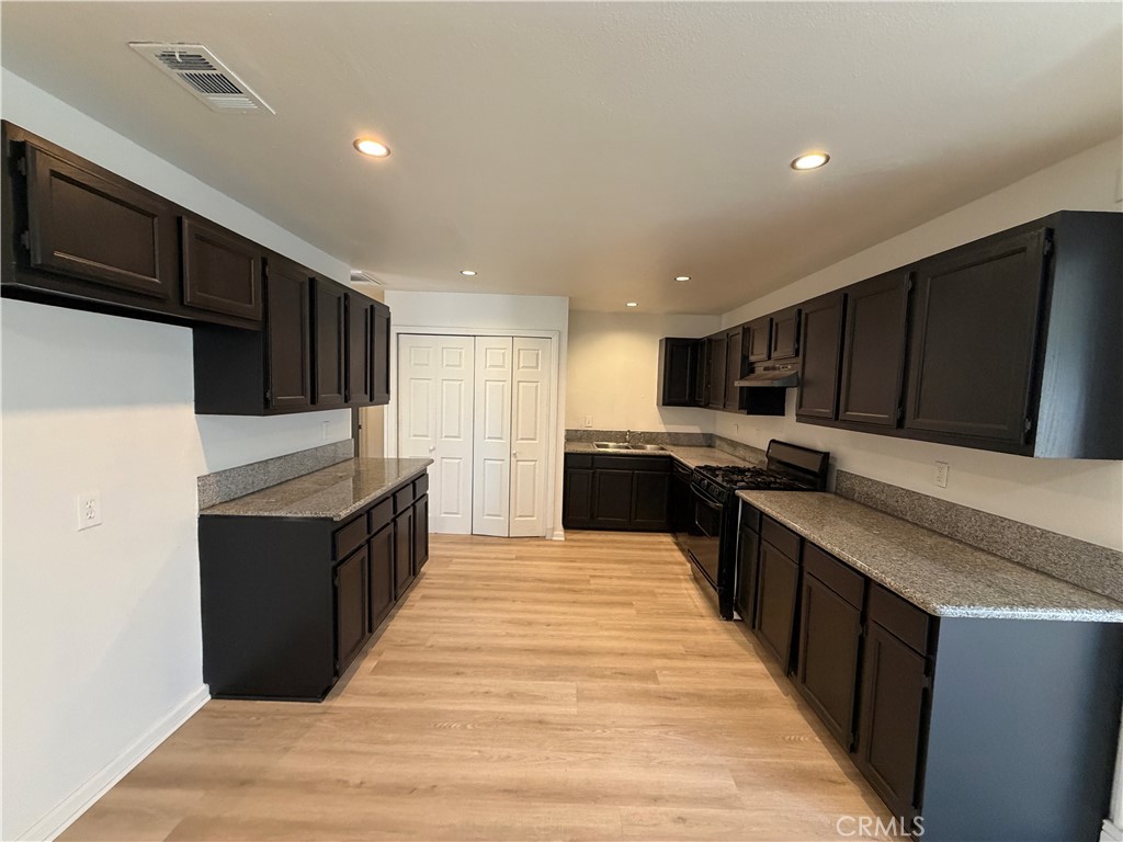 3351 Amhurst Drive