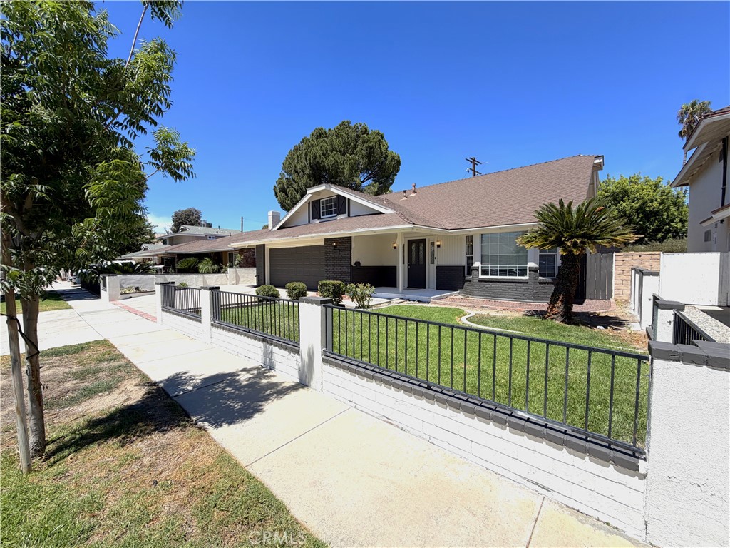 19631 Four Oaks Street