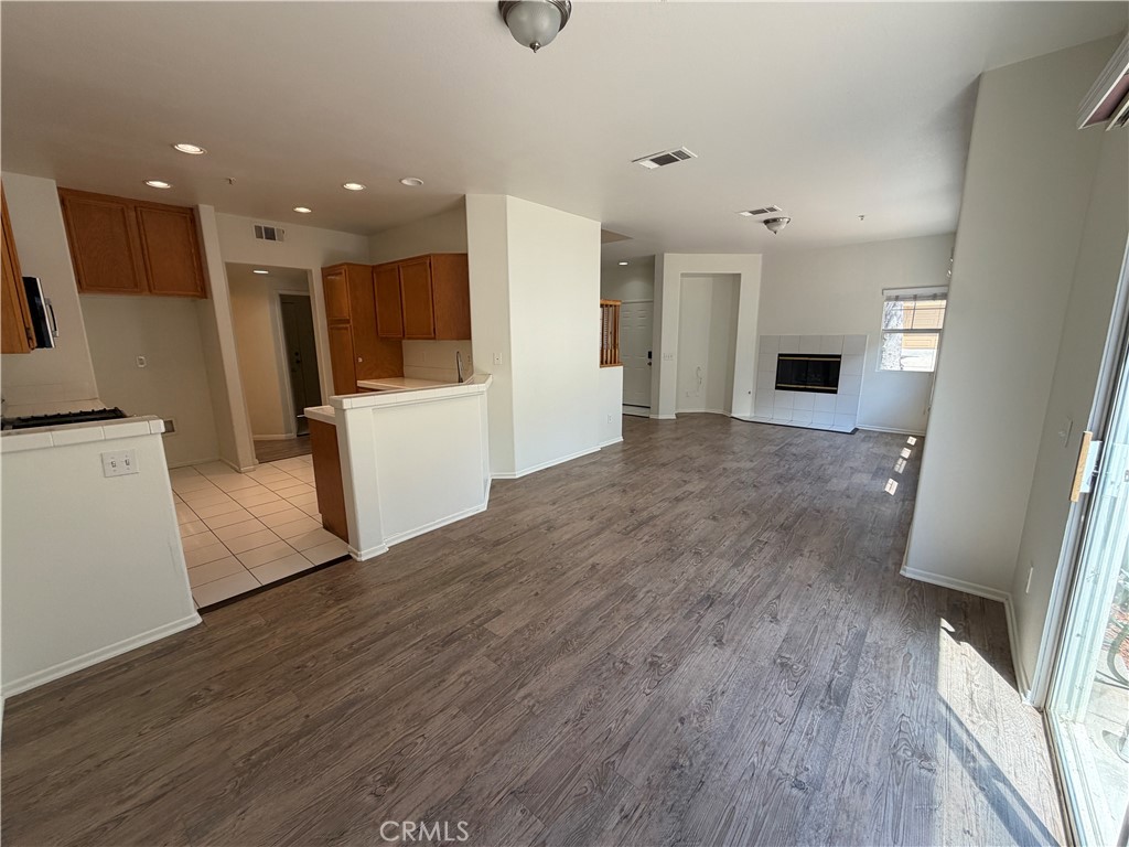 33551 Winston Way B