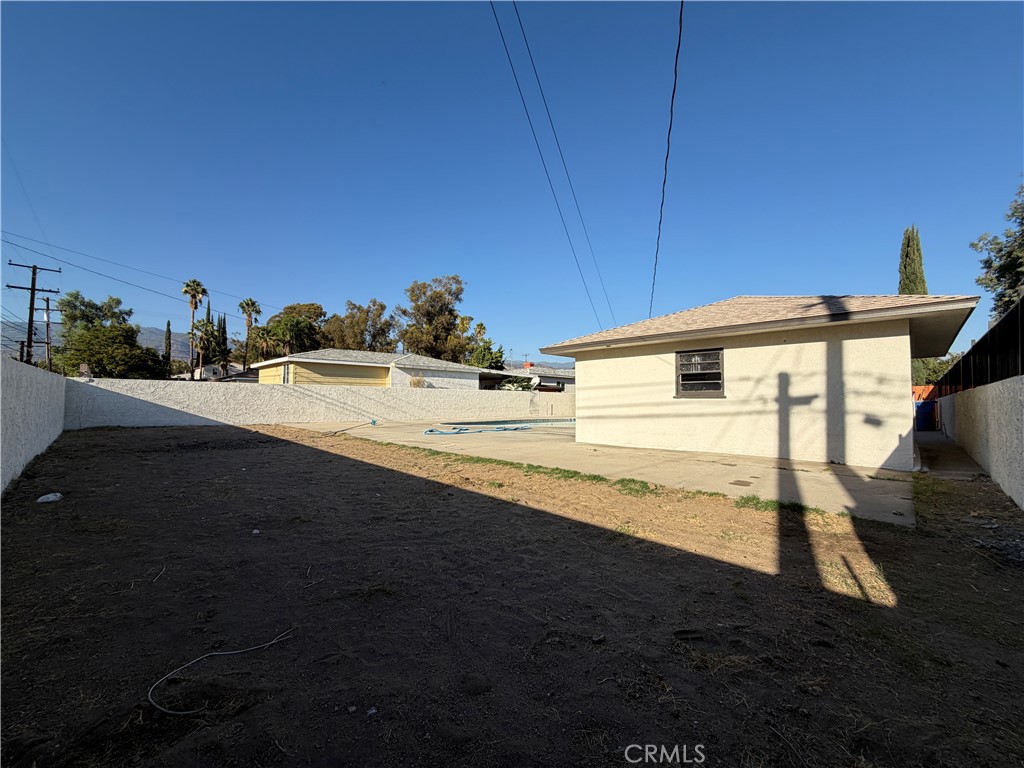 2764 Valencia Avenue