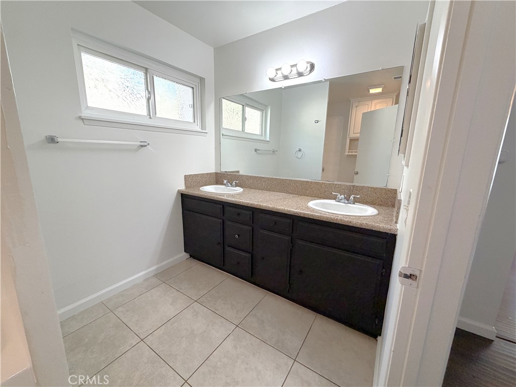 23525 Arlen Drive