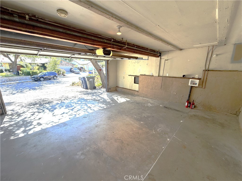 23525 Arlen Drive