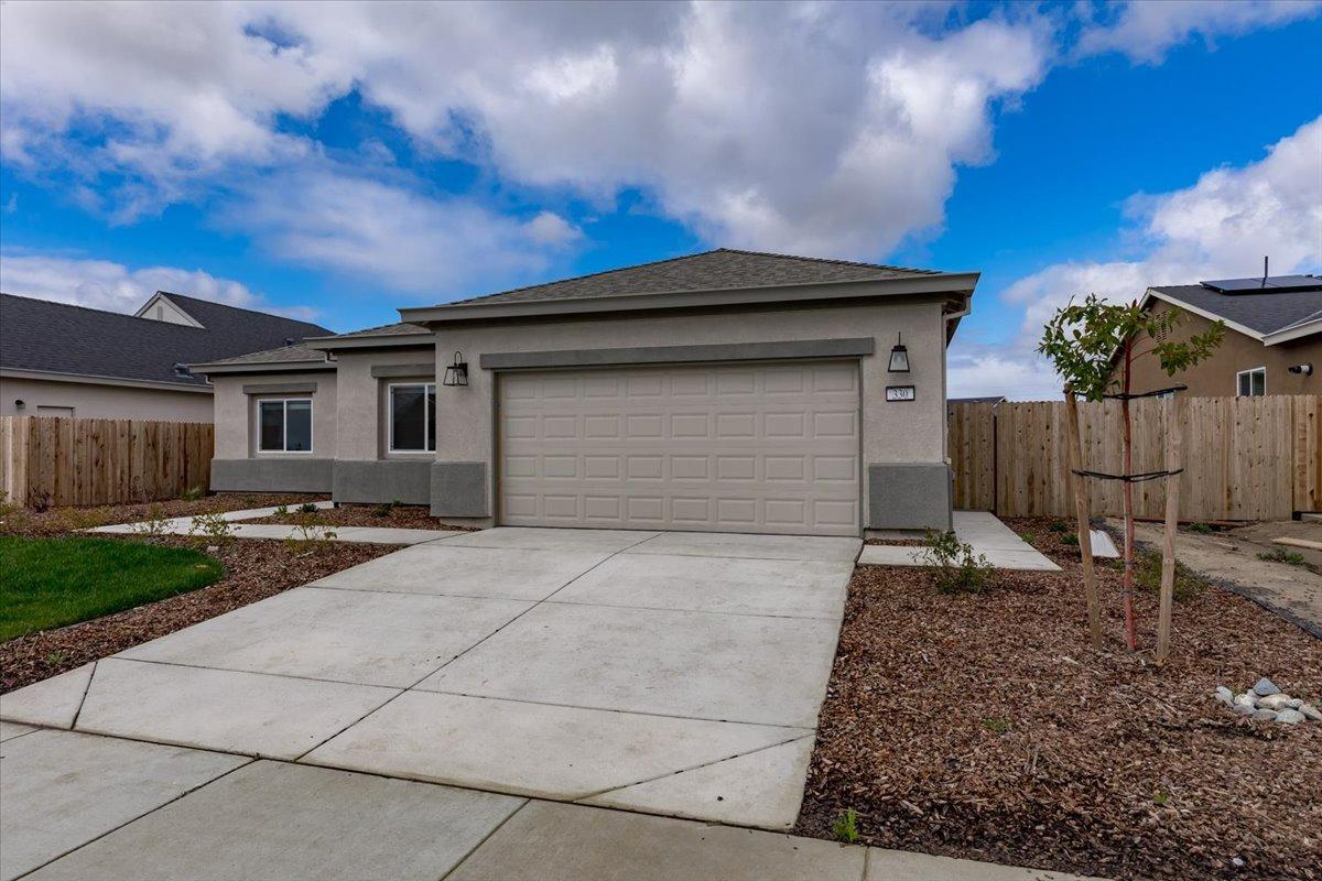 330 Sunrise Boulevard