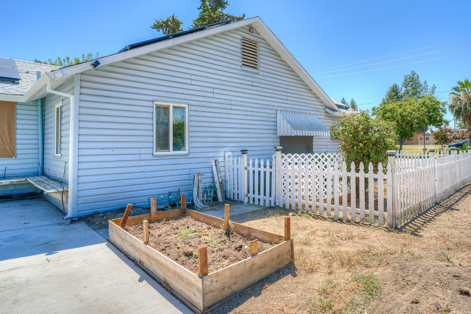 110 E Webster Street