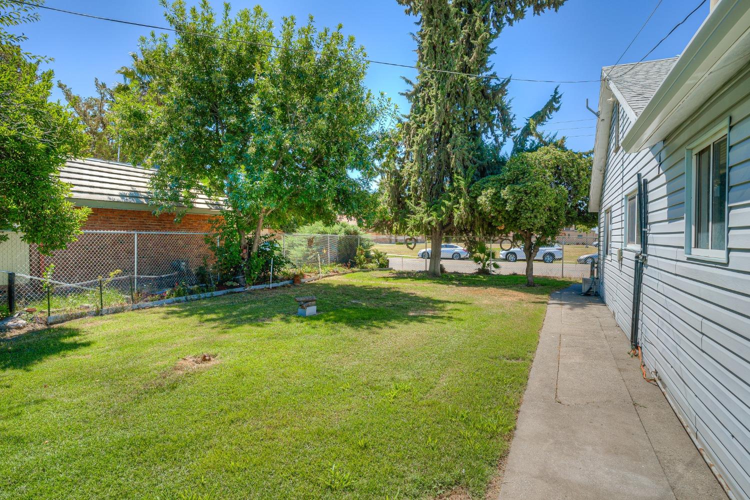 110 E Webster Street