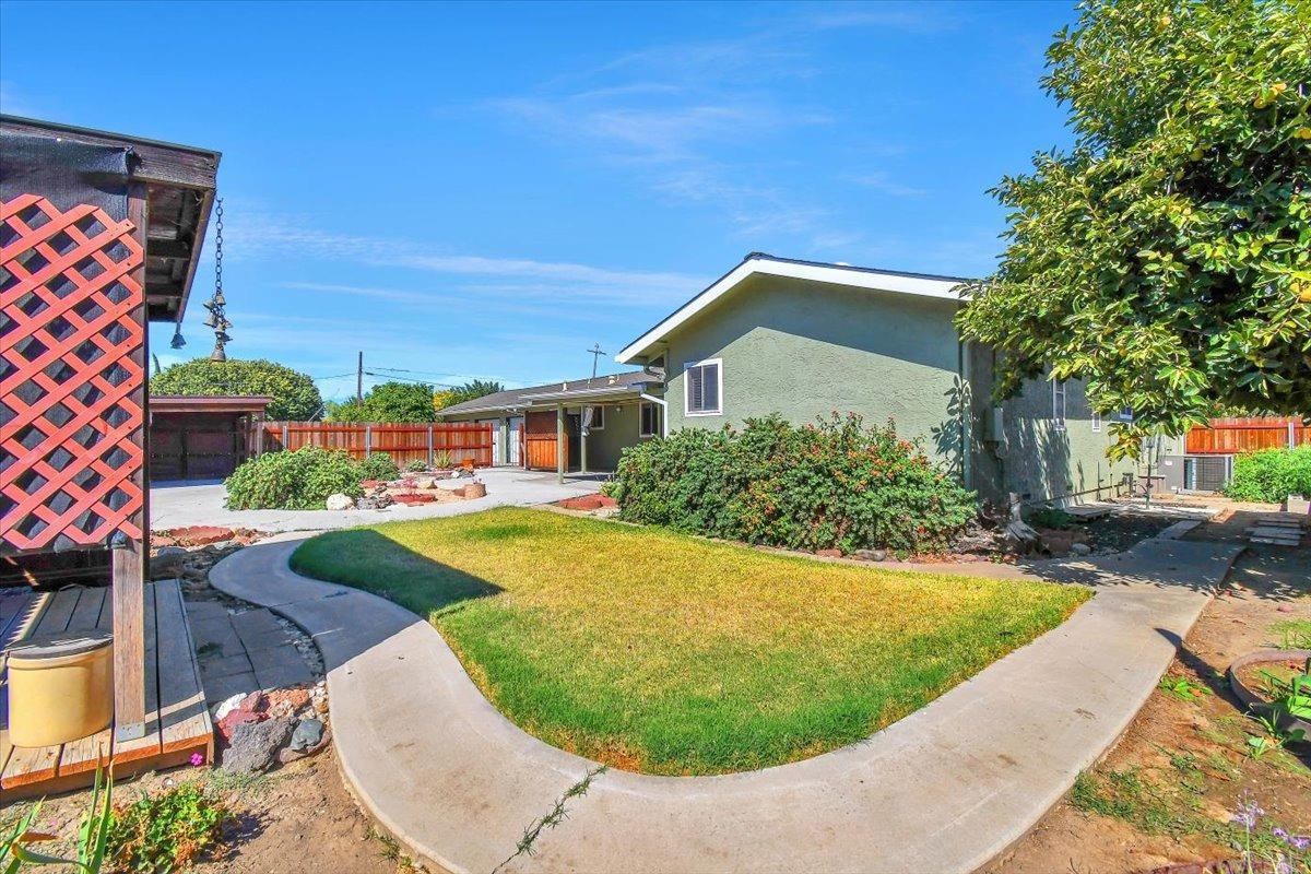1245 Fremont