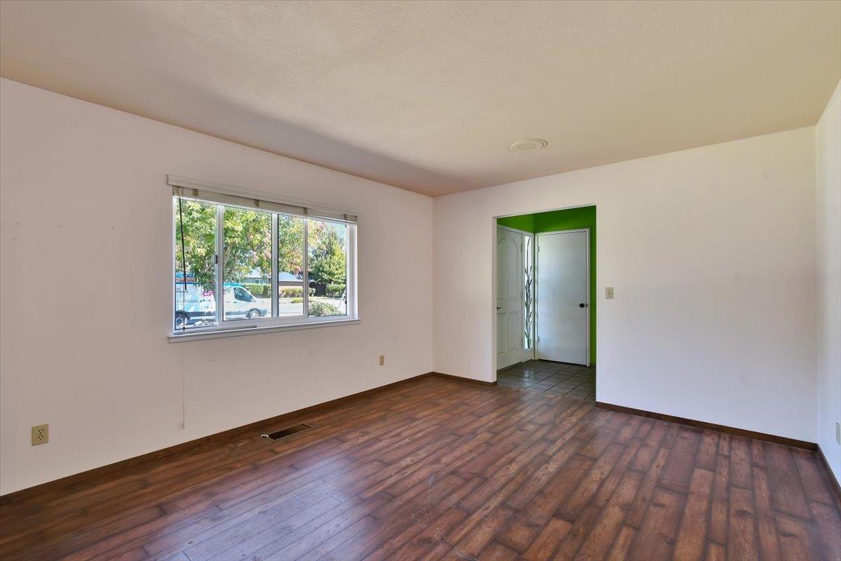 1245 Fremont