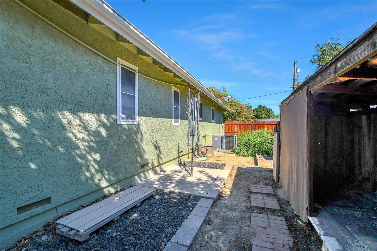 1245 Fremont