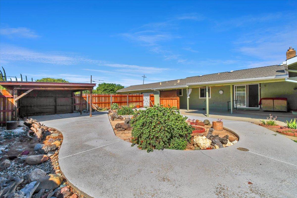 1245 Fremont