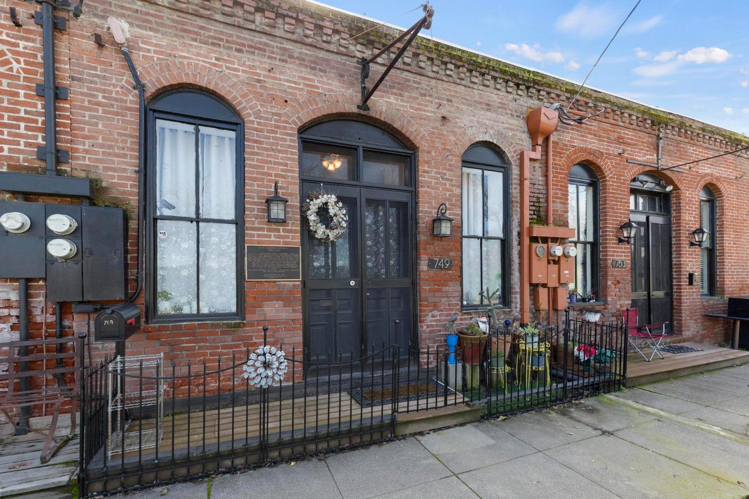 749 Main Street